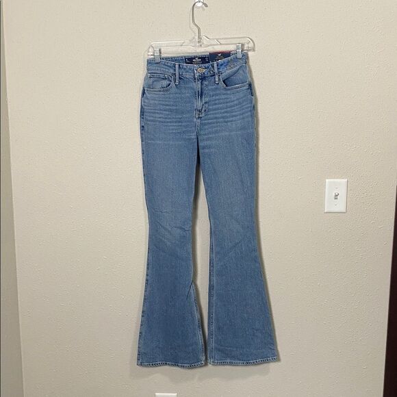 NWT High-Rise Vintage Flare Jeans | Y2K | Light Wash | Women's Size 1Long - Picture 2 of 16